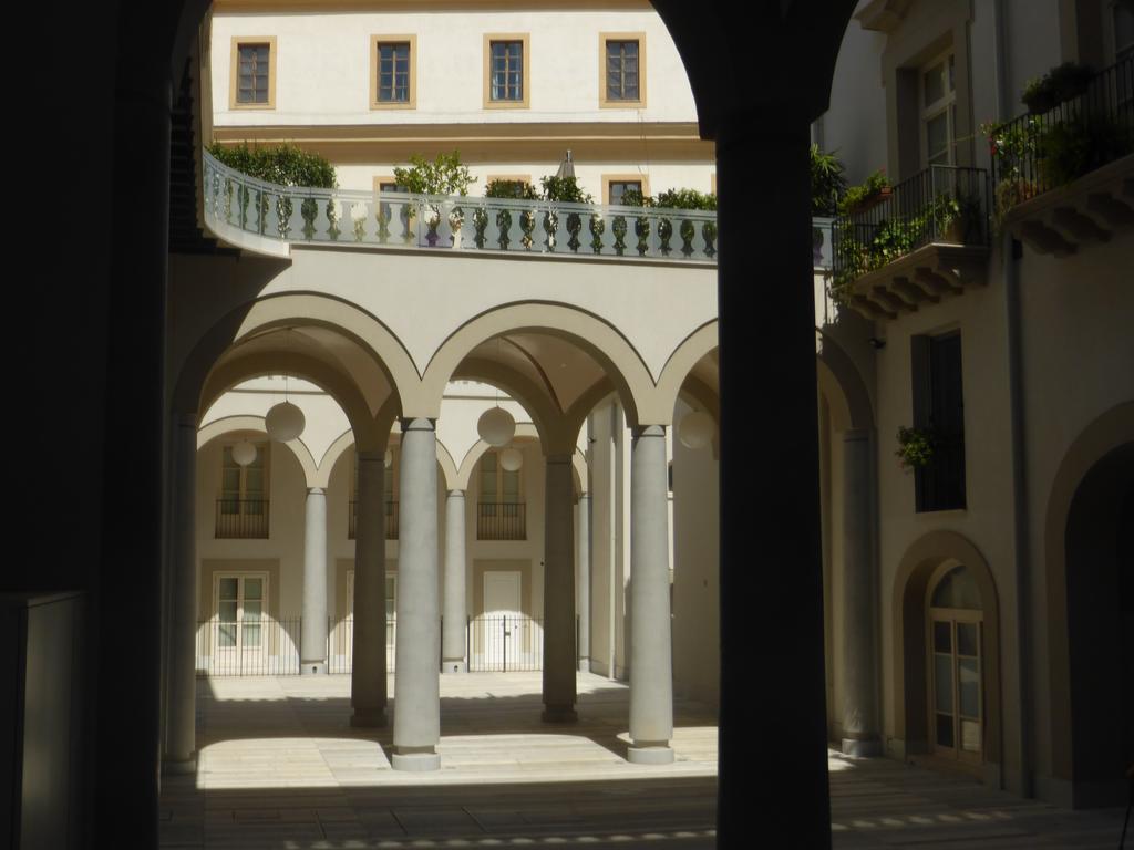 Appartamento In Palazzo Lampedusa Palermo Exterior photo